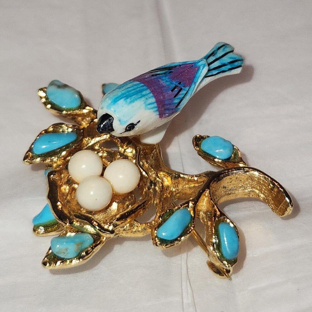 Vintage 1960's Swoboda turquoise & enamel bird's next pin. Turquoise leave and f